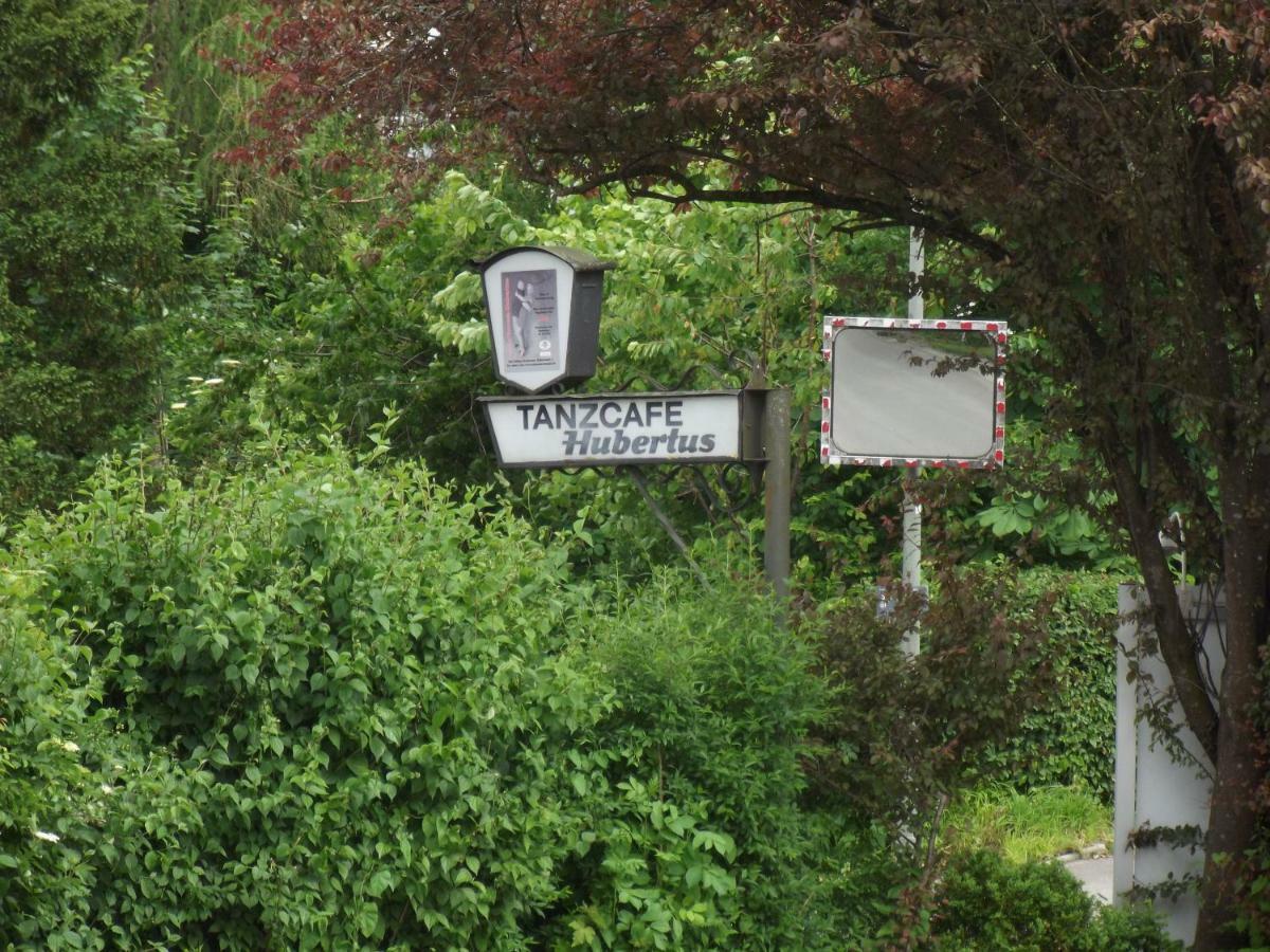 Gaestehaus Hubertus Bad Aibling Eksteriør bilde